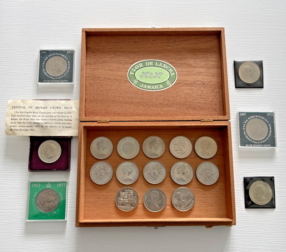 Assorted Bundle Uncirculated British Commemorative Crowns & Coins Inc Cigar Box