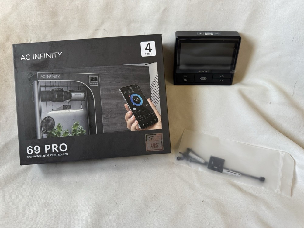 AC Infinity Controller 69 Digital Fan Speed Control 10V DC CTR69P Black