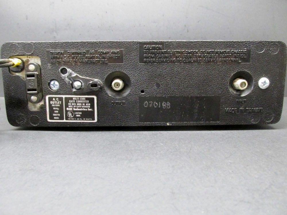 OAK Industries Inc. Multi Code CATV Cable Converter Box, Model No. M35B