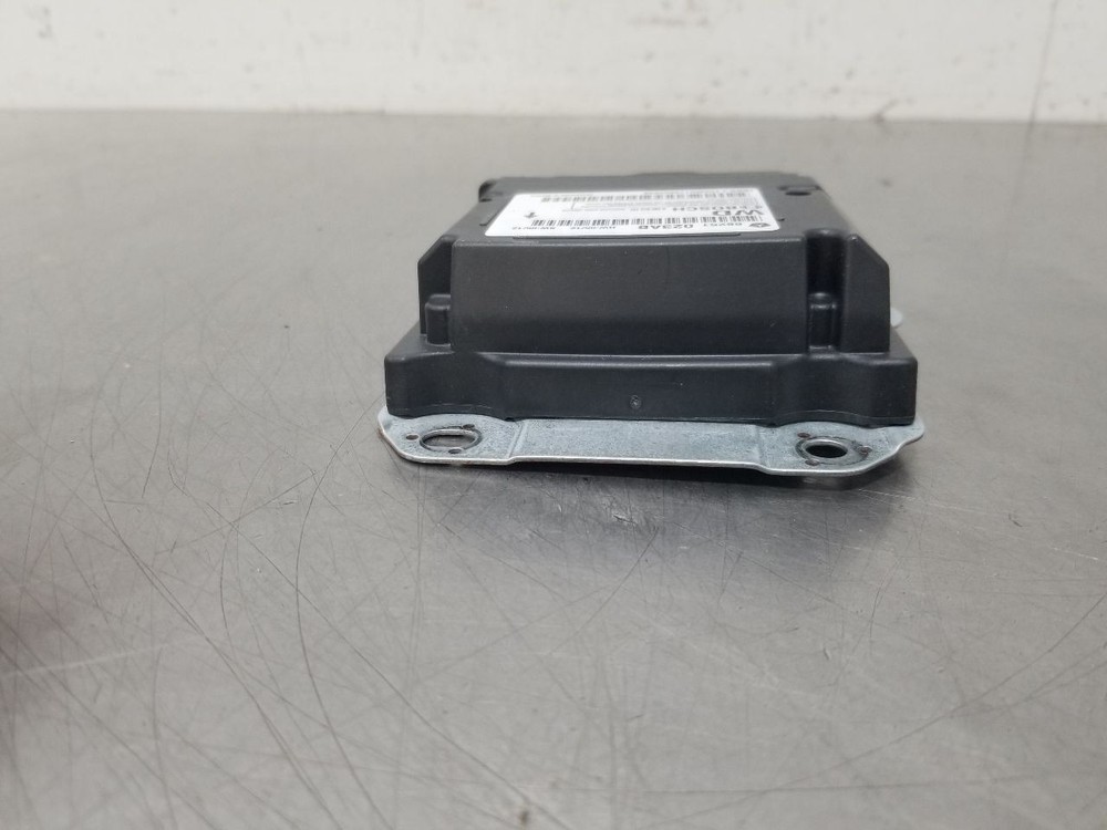 16 2016 DODGE DURANGO SXT SRS CONTROL MODULE 68251023AB