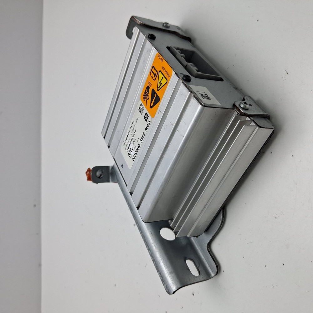 GM AC and DC Power Control Module 23287326