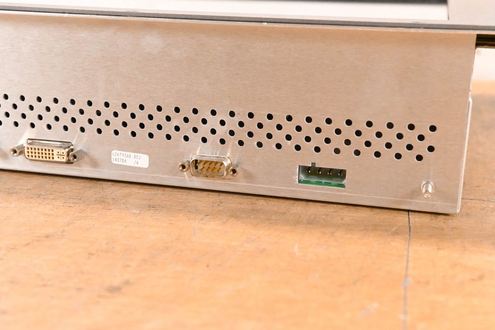 Solid State Logic C300 HD Operator Display (DVI/VGA, EXT K/B & EXT VID) CG01U0G