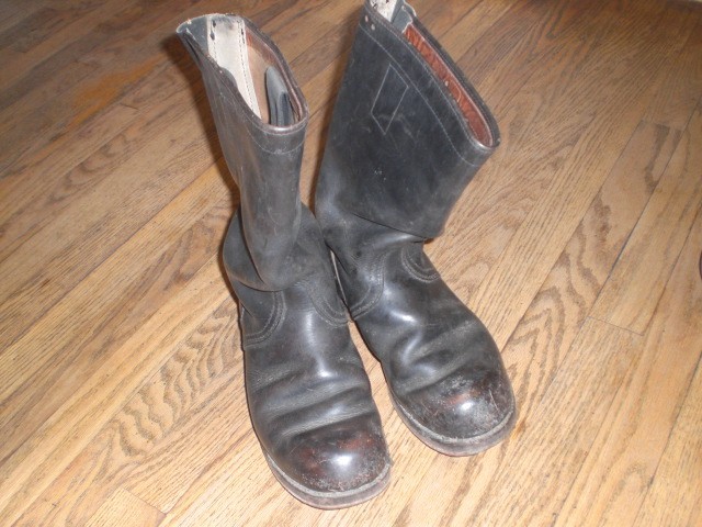 West German marching boots US size 9 good condition