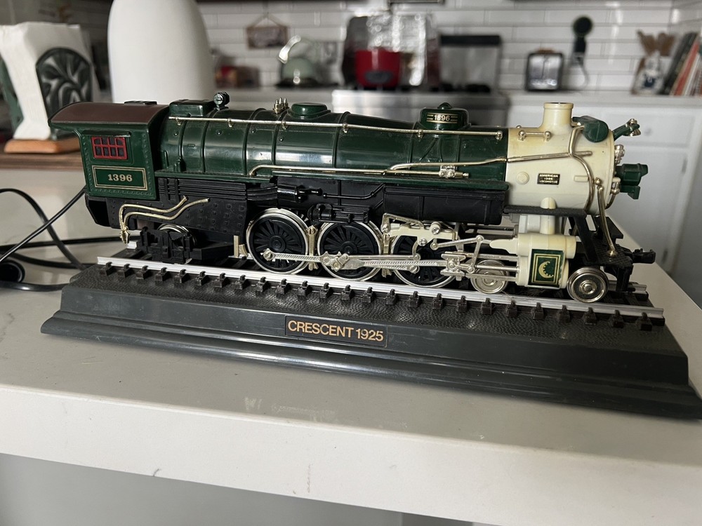 Crescent Train 1925 Locomotive Telephone Untested