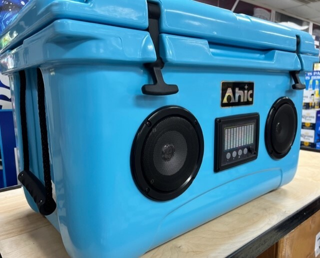 47 Quart Hard Cooler Box with Built-In Bluetooth Speakers