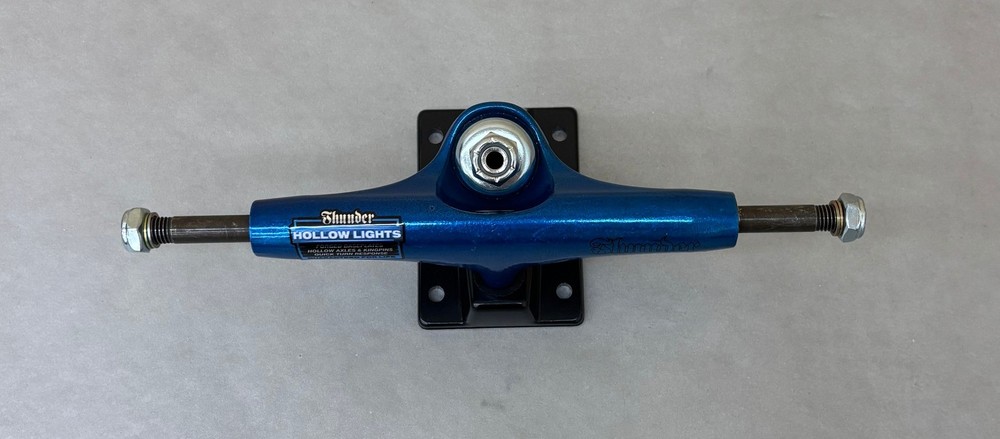 (QTY:1) Thunder Trucks Hollow Metallic Script Anodized Blue Trucks 147