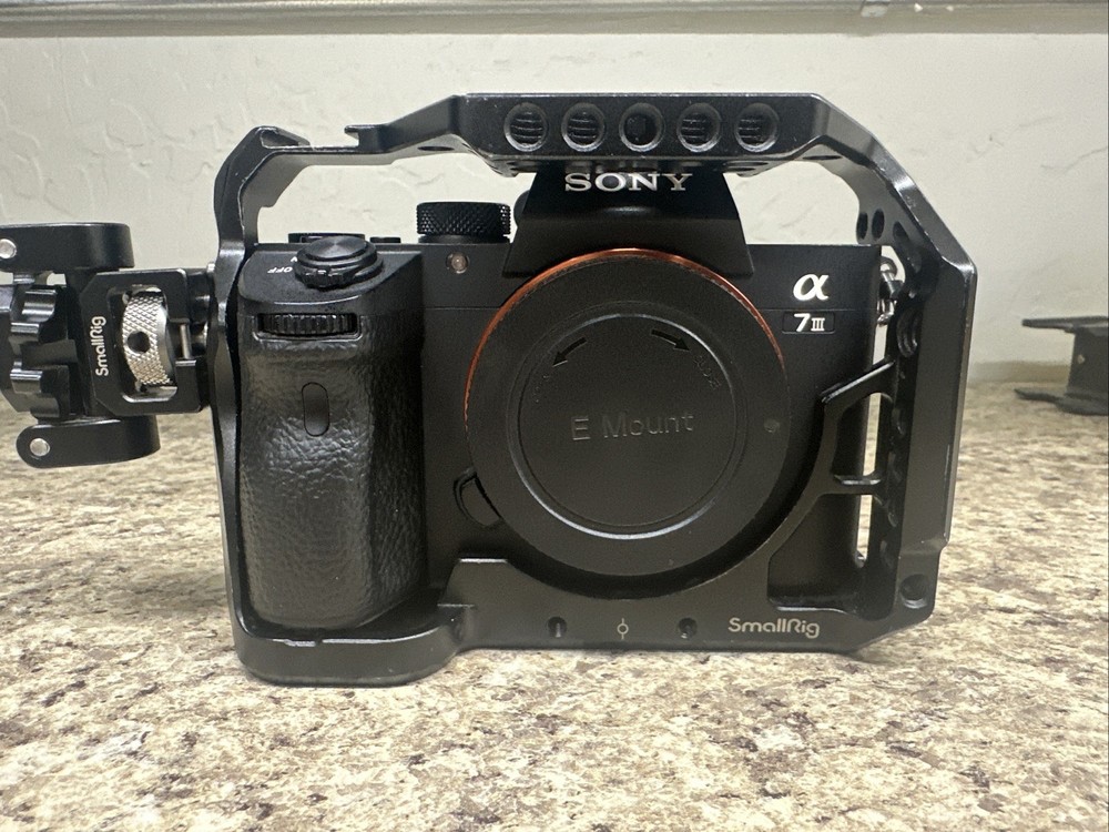 Sony Alpha 7 III Full Frame Interchangeable lens Camera