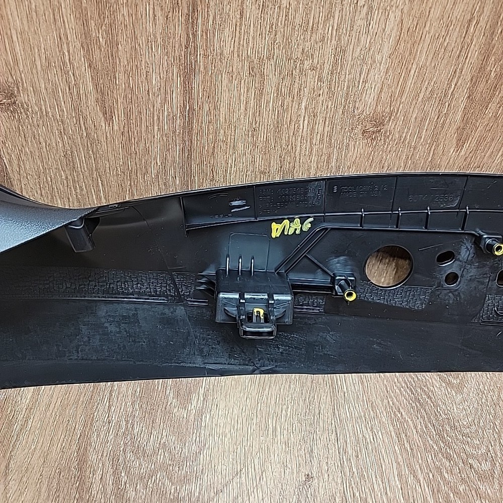 Tesla Model 3 Y Front Seat Side Shield Outer Trim Panel Left Drivers NEW 2017-23