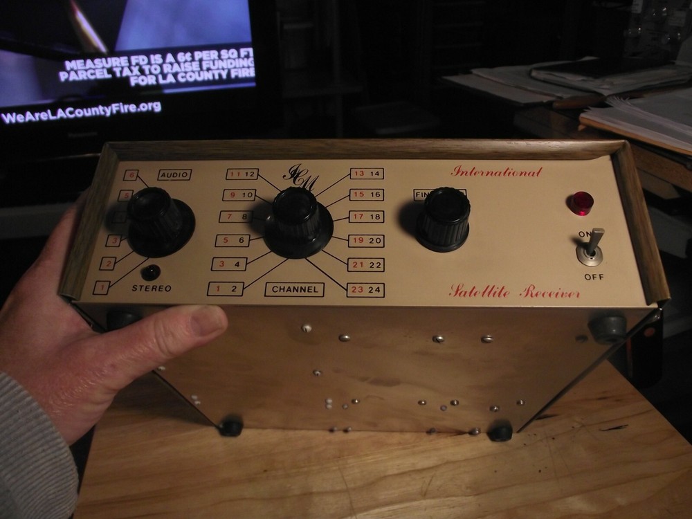 ICM INTERNATIONAL SATELLITE RECEIVER