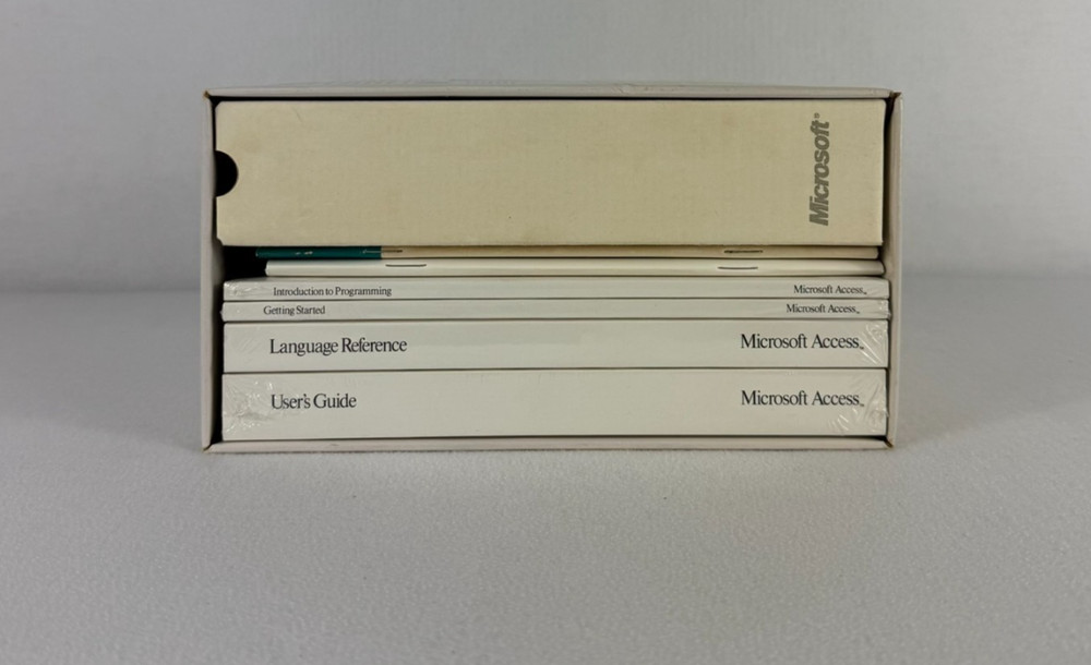 MICROSOFT ACCESS for Windows Introductory Edition Boxed Set Complete