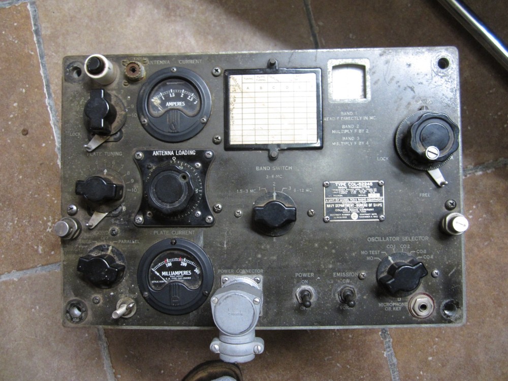 Collins COLLINS TCS-5  RADIO TRANSMITTER