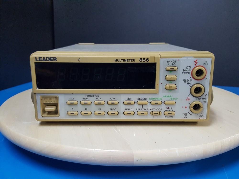 Leader 856 : Multimeter (7689)