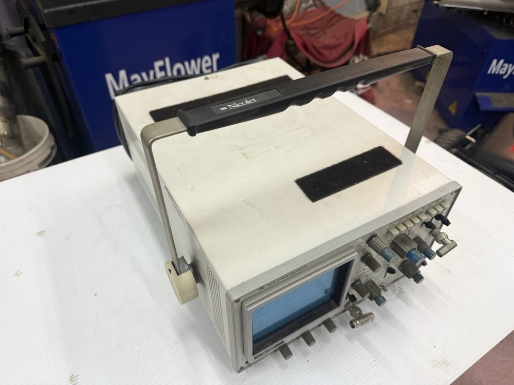 Nicolet 110 Digital Storage Oscilliscope
