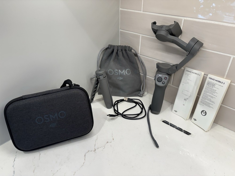 DJI Osmo Mobile 3 OF100 Combo Gimbal Stabilizer with Tripod