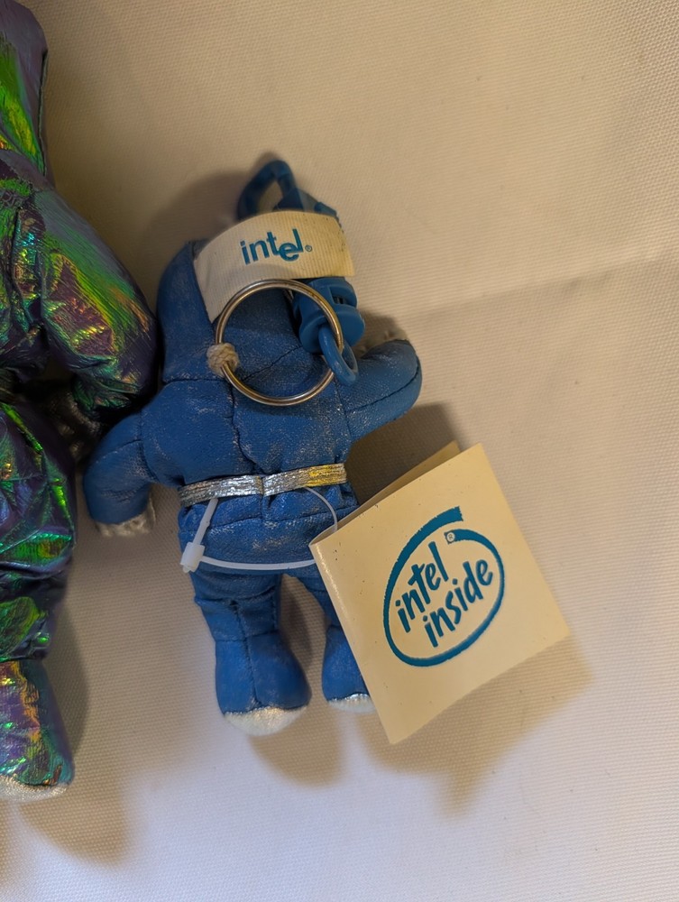 Intel Bunny People Lot