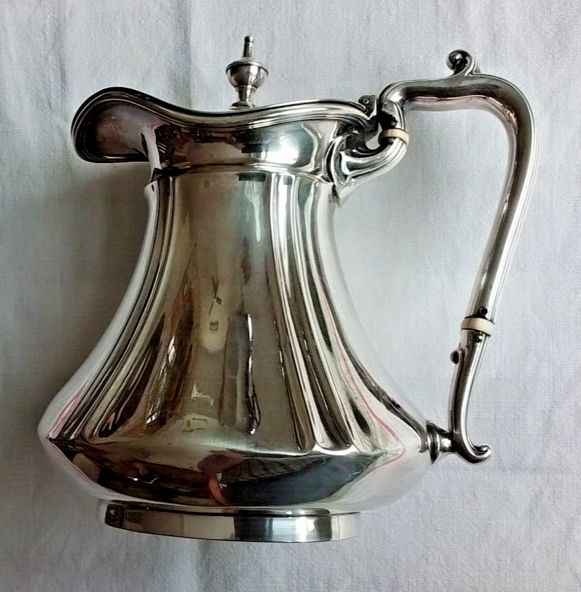 Antique Silver Plate Lidded Jug, Lovely Shape with a Nice Shaped Isolated Handle