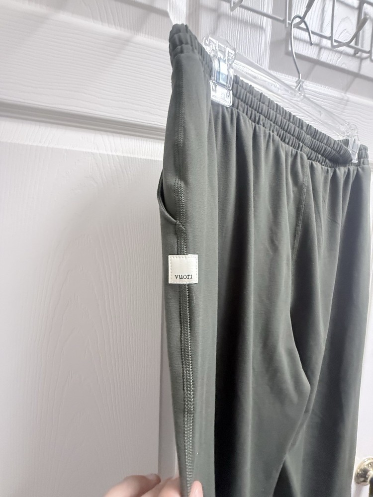 Vuori Performance Joggers