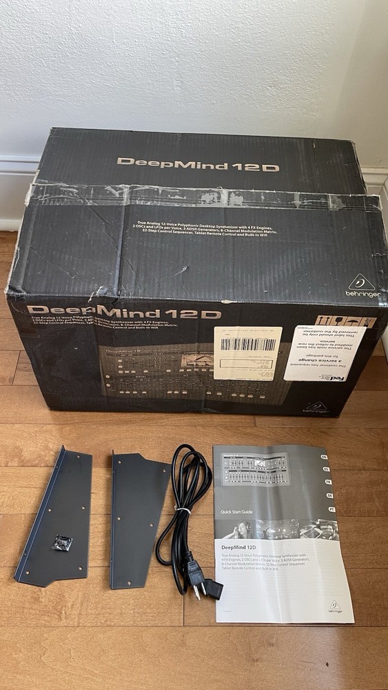 Behringer Deepmind 12D Analog 12-Voice Polyphonic Desktop Synthesizer