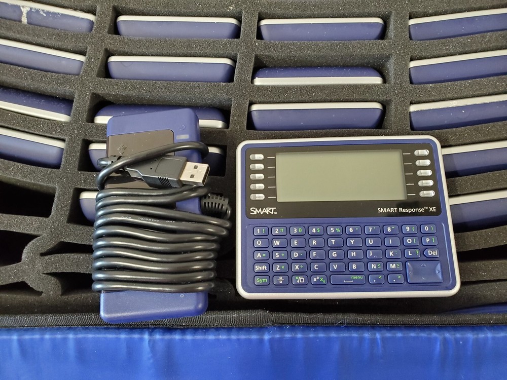 Case of 32 SMART Technologies Response XE System Remotes