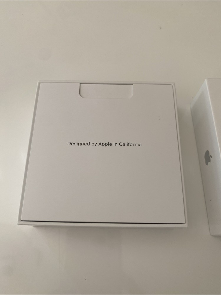 Apple AirPods EMPTY BOX ONLY