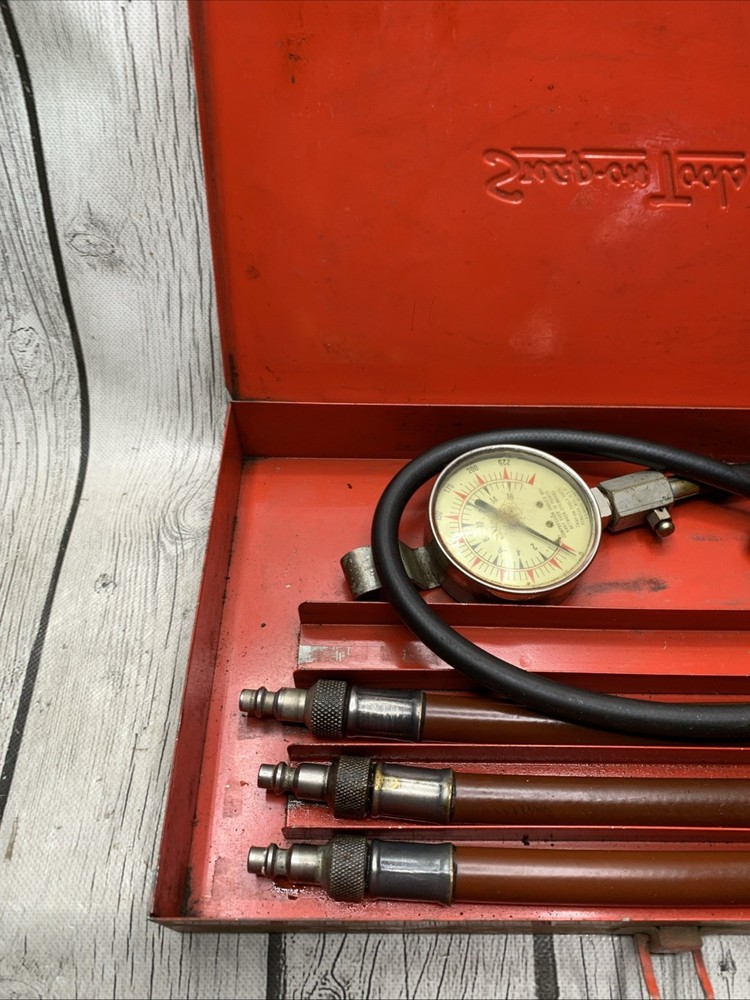 Vintage Snap-On Tools Compression Gauge w/Red Metal Case