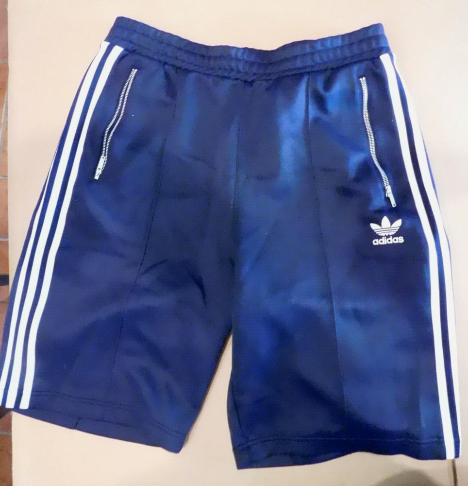 Adidas blue Medium shorts  B38-64
