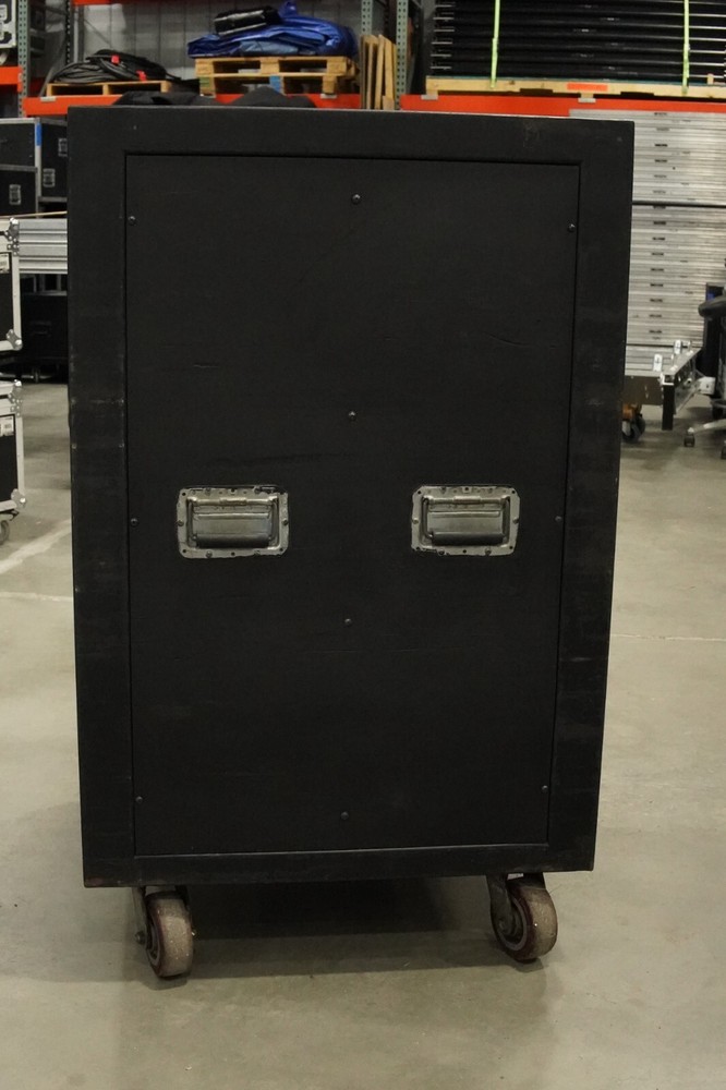 ETC Sensor Dimmer 48 Channel Light Stage Lighting Theater Rig - With Modules