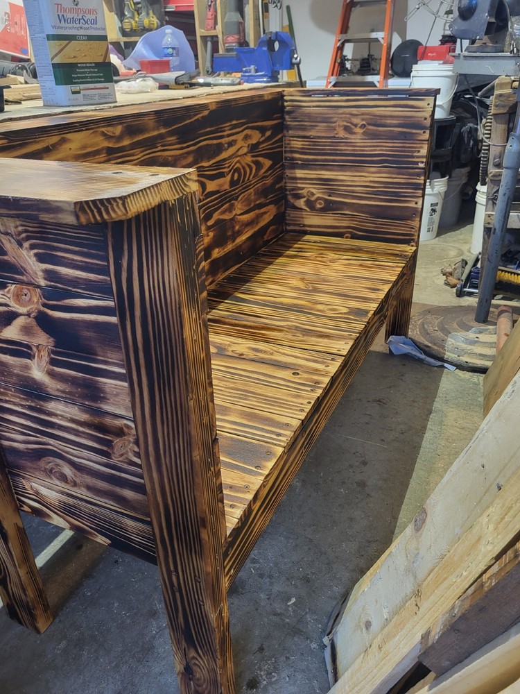 Pallet Bench
