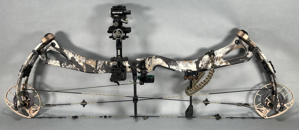 PSE Bow Mach 34 EC2 - Right Hand - W/Extras