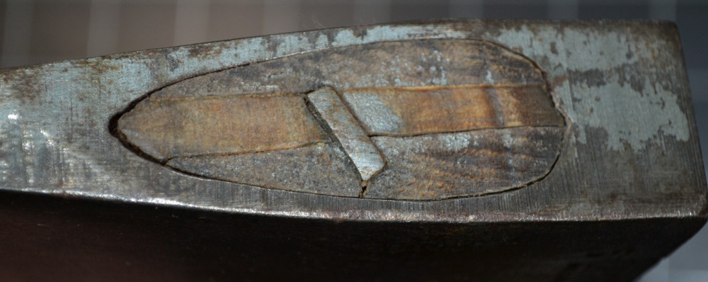 CRAFTSMAN - SINGLE BIT AXE WTH ORIGINAL HANDLE - VERY GOOD CONDITION