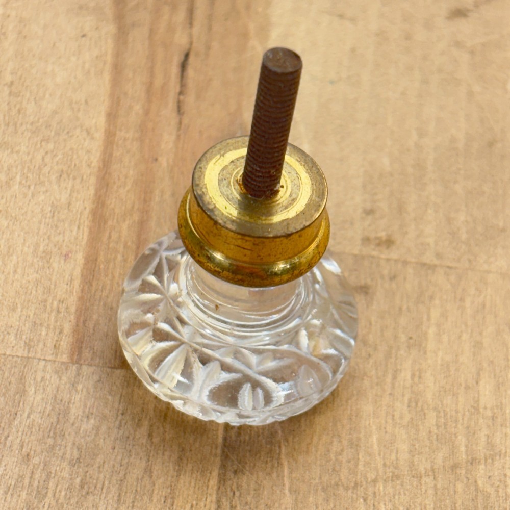 Single Pressed Glass Drawer Pull, 1-3/8"dia