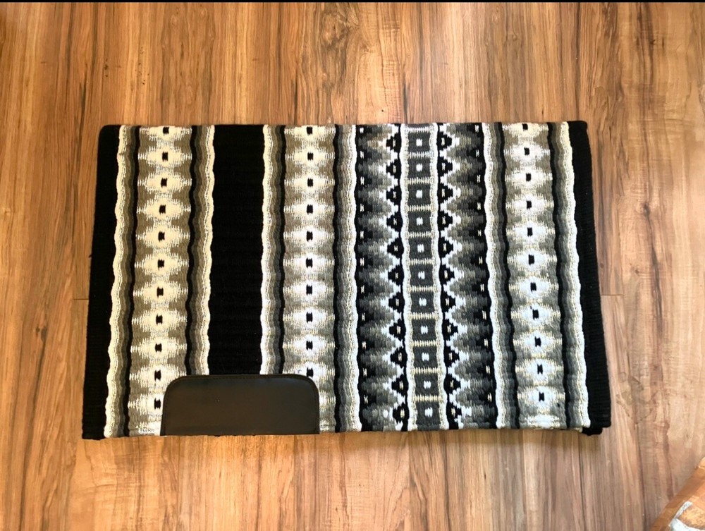 Black w/ Silver Western Show Pad