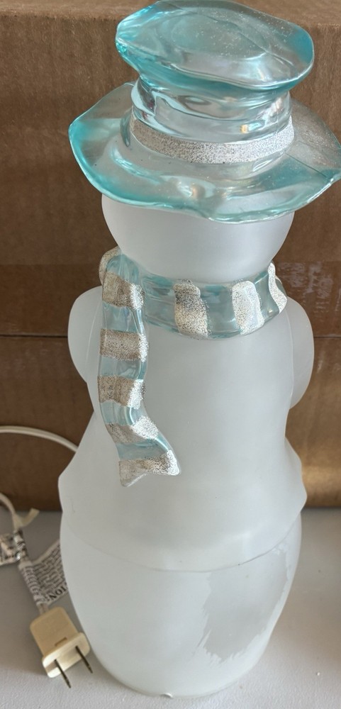 Snowman Lot Lamp And Snowglobe