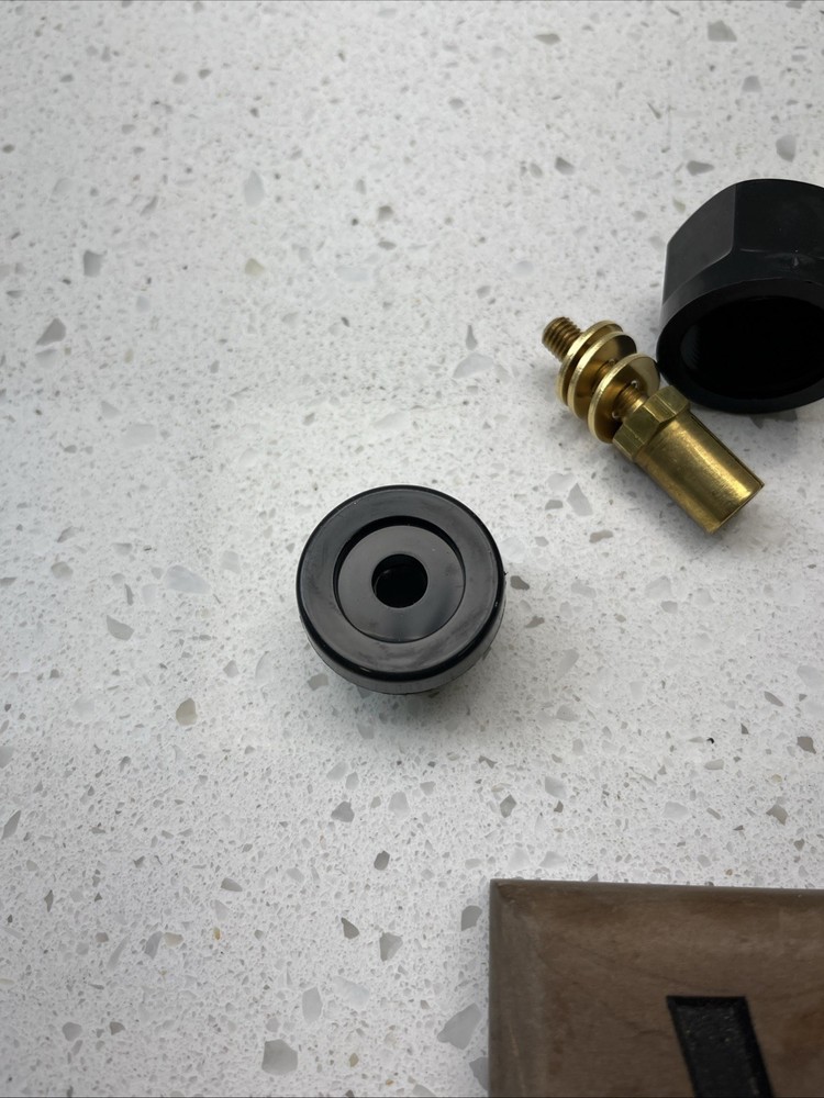 RS50GB SuperCon 50 Amp Socket Receptacle Black