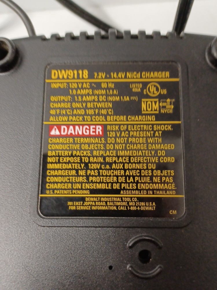 Dewalt DW9118 charger