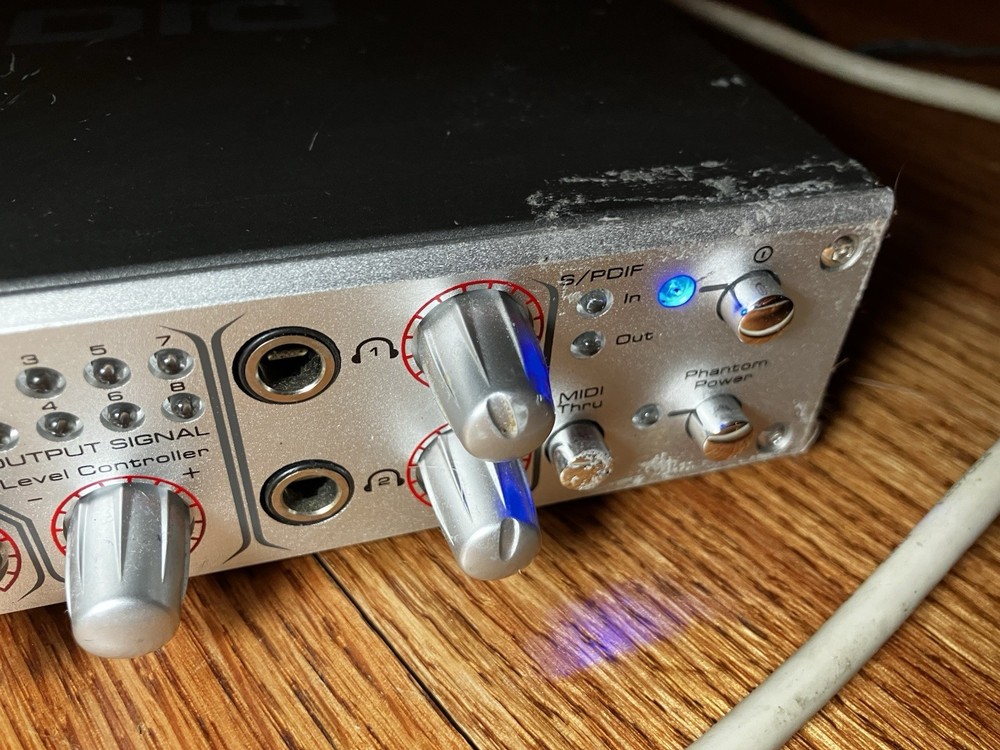 M Audio FireWire 410 interface with power supply