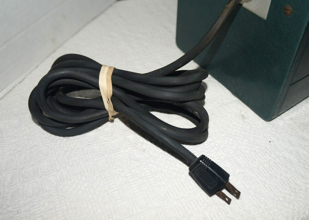 Vintage HEATHKIT IGNITION ANALYZER Electric Model |A-1A Powers On