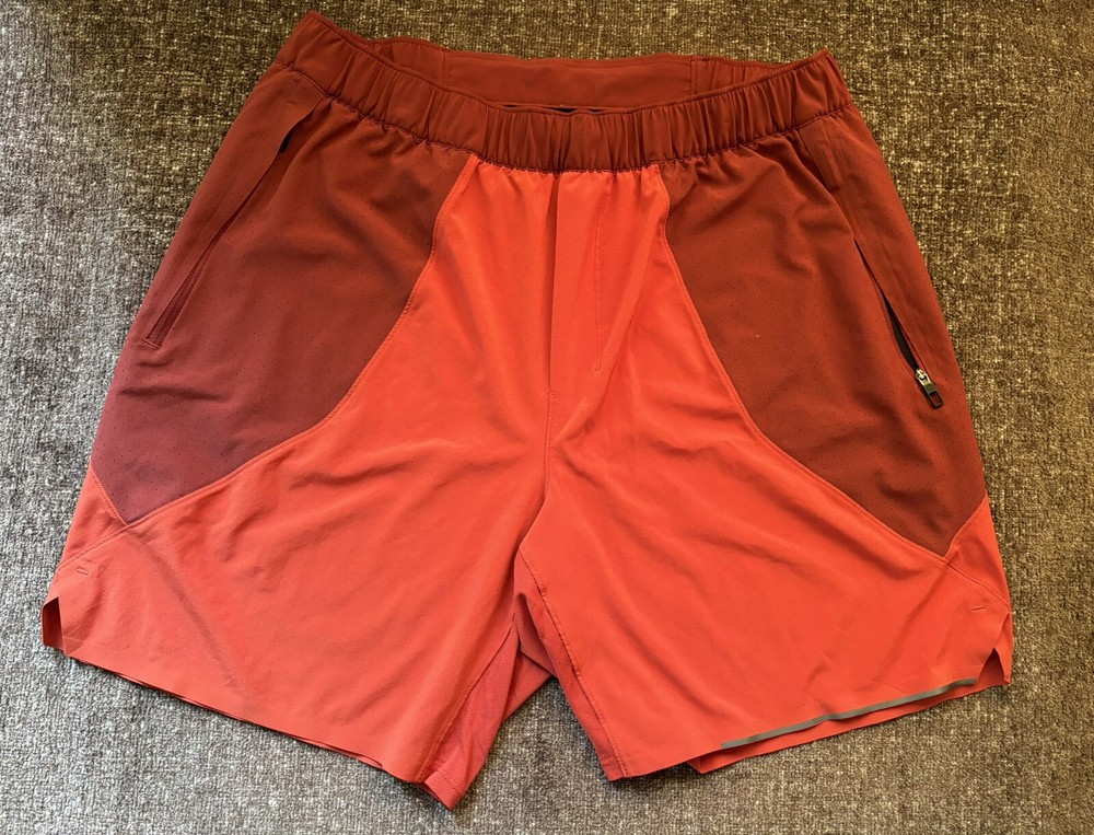 Lululemon Switch Up Short 7’ Men Medium size