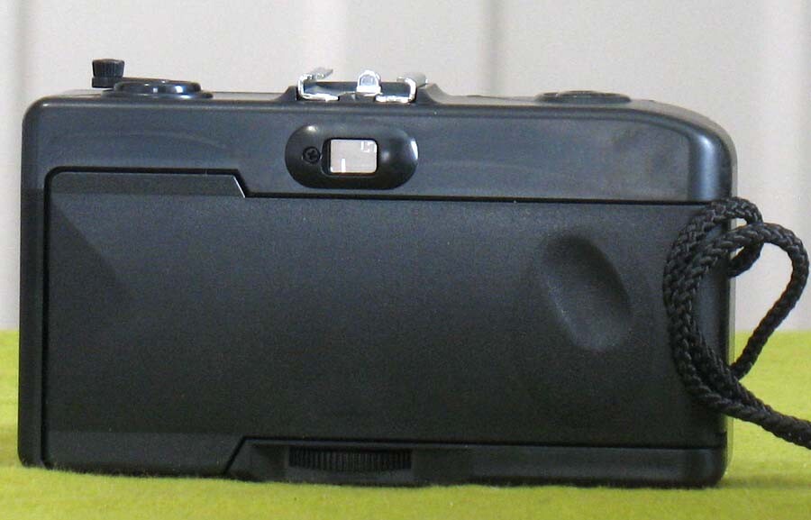 Lexxus 35mm Camera in Box with Instructions