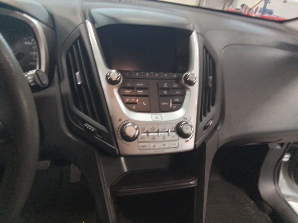 2010-2017 GMC Terrain Dash Mounted Lower 7" Display Screen