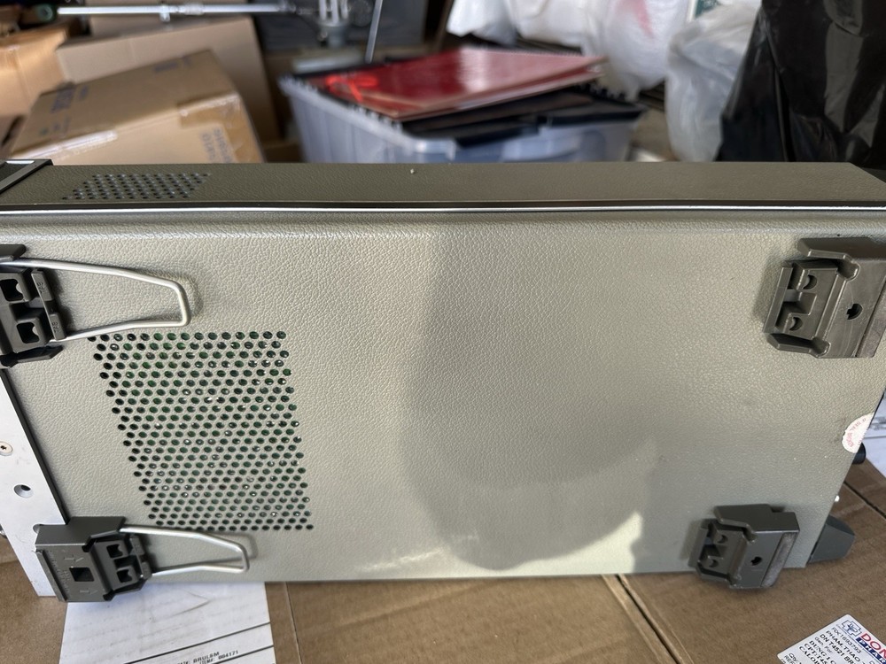 HP 8116A Pulse/Function Generator 50MHz - Tested To Power On Only