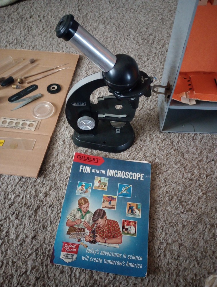 GILBERT 13041 LAB SET WITH MICROSCOPE (MISSING SOME PARTS)