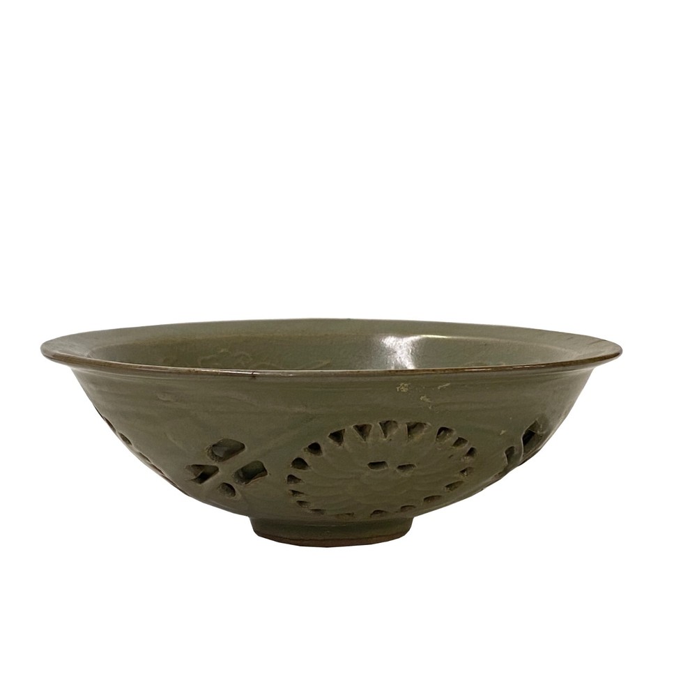 Chinese Ding Ware Celadon Glaze Pattern Ceramic Bowl Cup Display ws3247