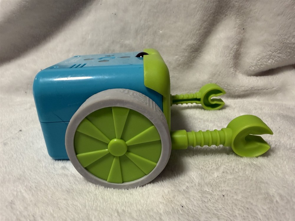 BOTLEY THE CODING ROBOT ONLY BY LEARNING RESOURCES STEM TOY