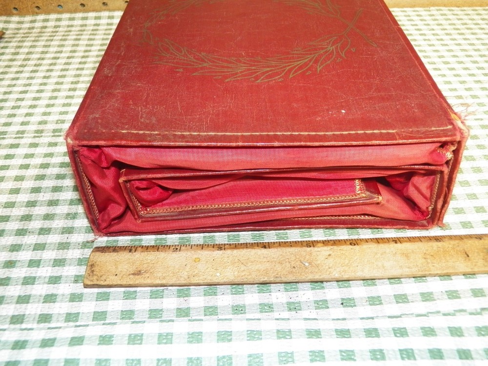 Vintage Tarnish Resisting Soft-Sided Silverware/Flatware Storage