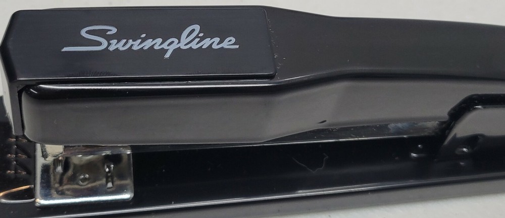 Swingline 44401 Commercial Desktop Stapler 20 Sheets Capacity Black