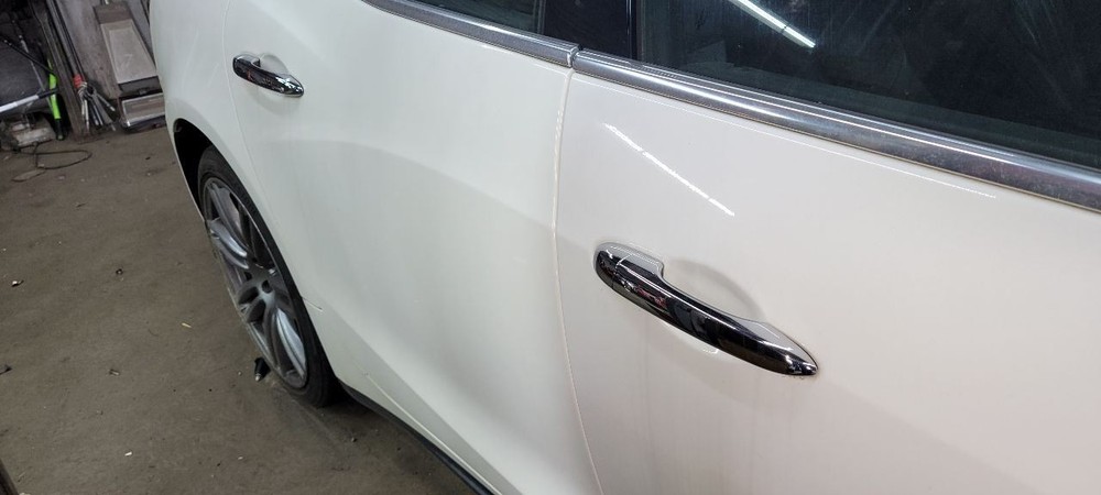 2016 Maserati Ghibli Cowl Vent Panel