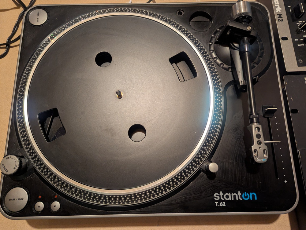 Stanton T.62 DJ Turntable
