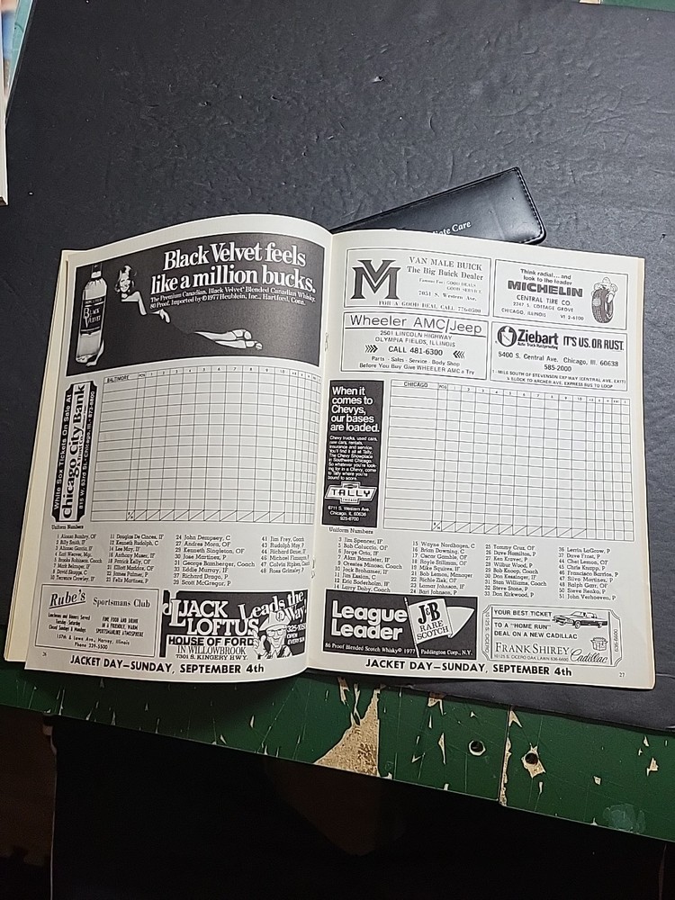 CHICAGO WHITE SOX ~ 1977 Program/Scorecard ~ vs. Orioles ~ Real Nice Shape!!!