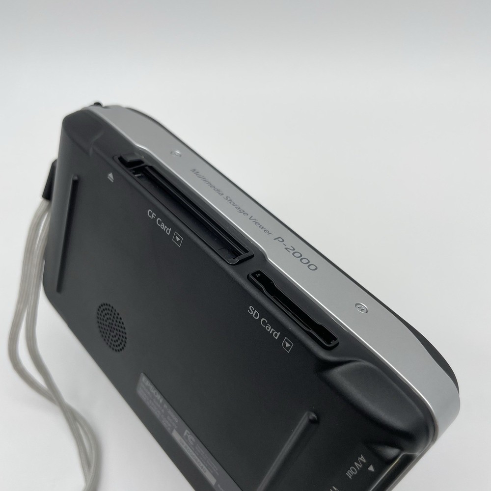 EPSON P-2000 Photo Fine Multimedia Storage Viewer w/ 3.8" Display Bundle